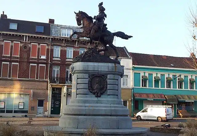 denain